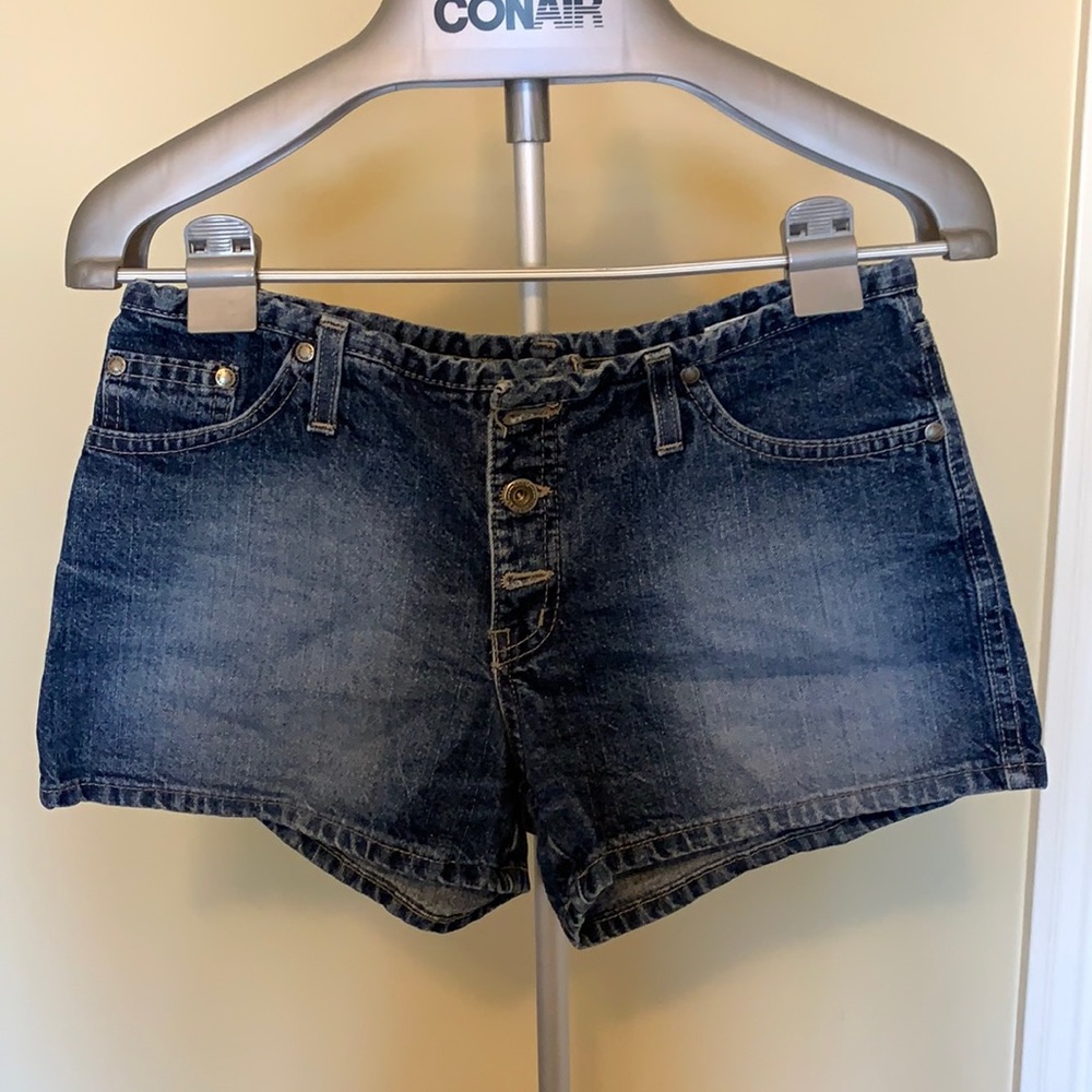 Low cut jean shorts